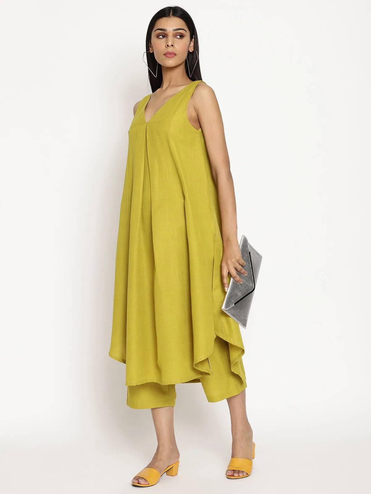 Cotton Linen Lime Green Sleeveless Flared  Kurta Pant Set | Relove
