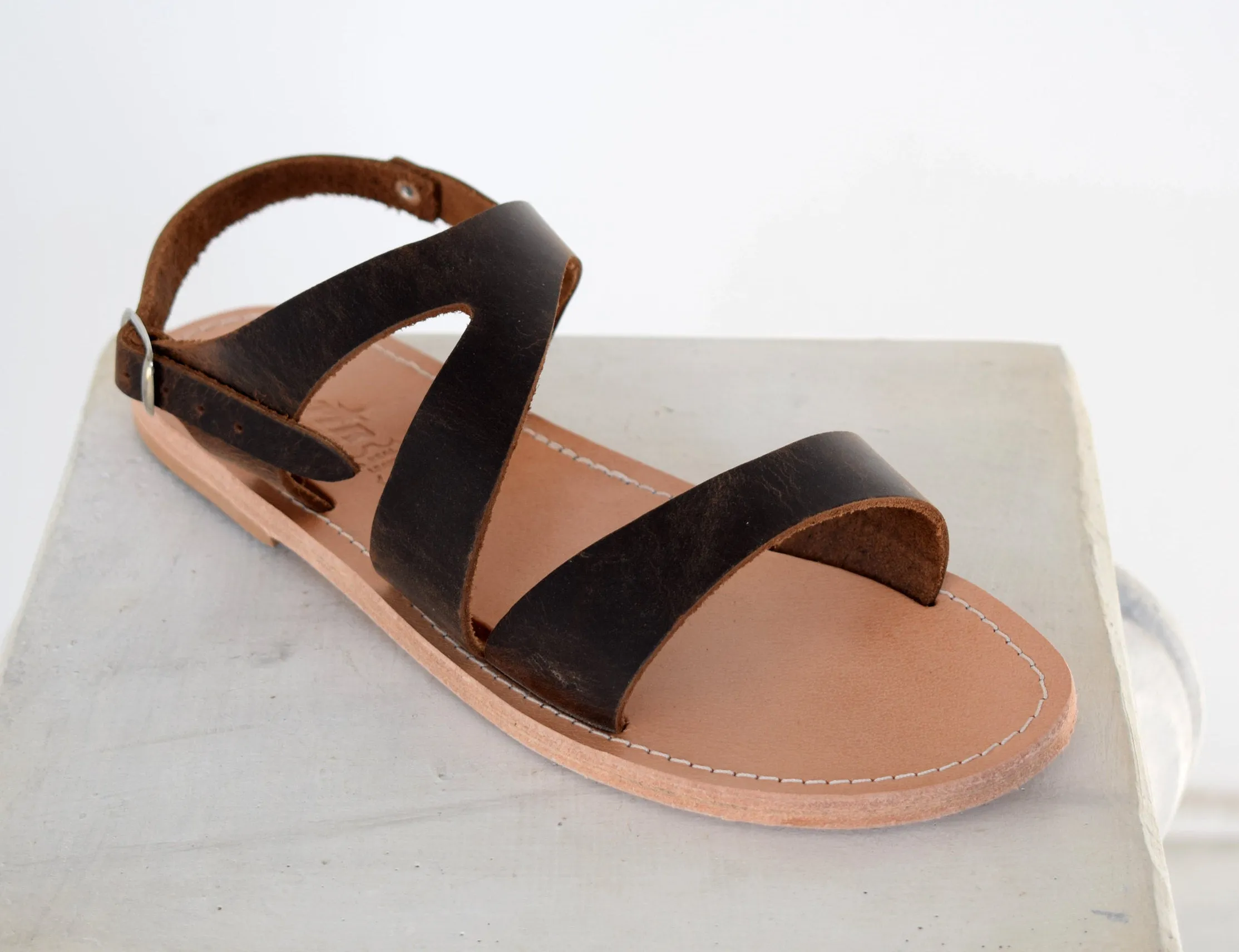 High Quality Genuine Leather, Women summer flats, olive sandals, chic sandals, Ankle strap sandals, Bohemian leather sandals, ERIS