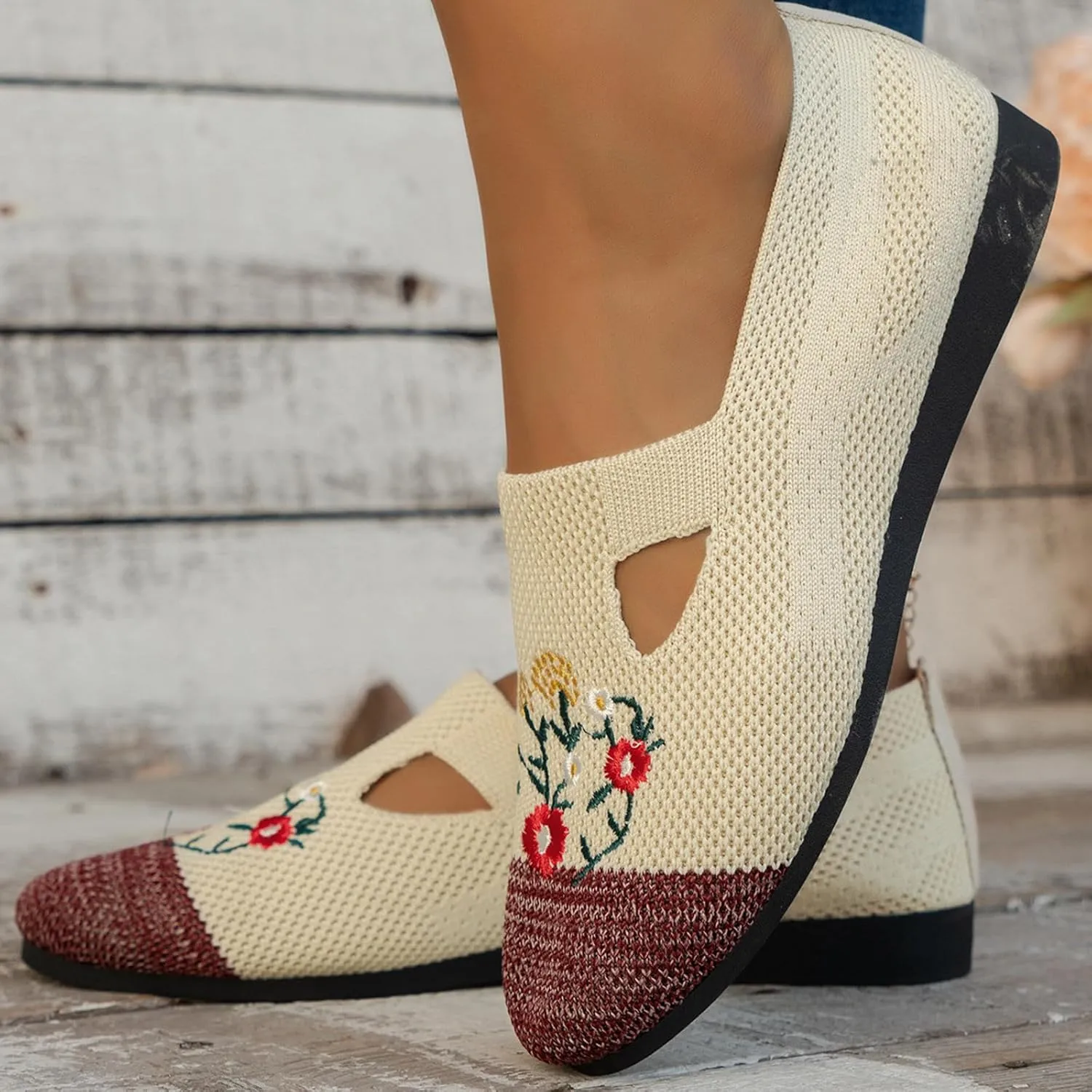 Ladies Fashion Breathable Mesh Knitted Flower Embroidery Flat Bottom Casual Shoes Cycling Casual Shoe