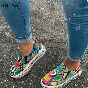 New Woman Flat Snake Skin Sneakers Women Autumn Sexy Ladies Comfortable Female Fashion Shoes