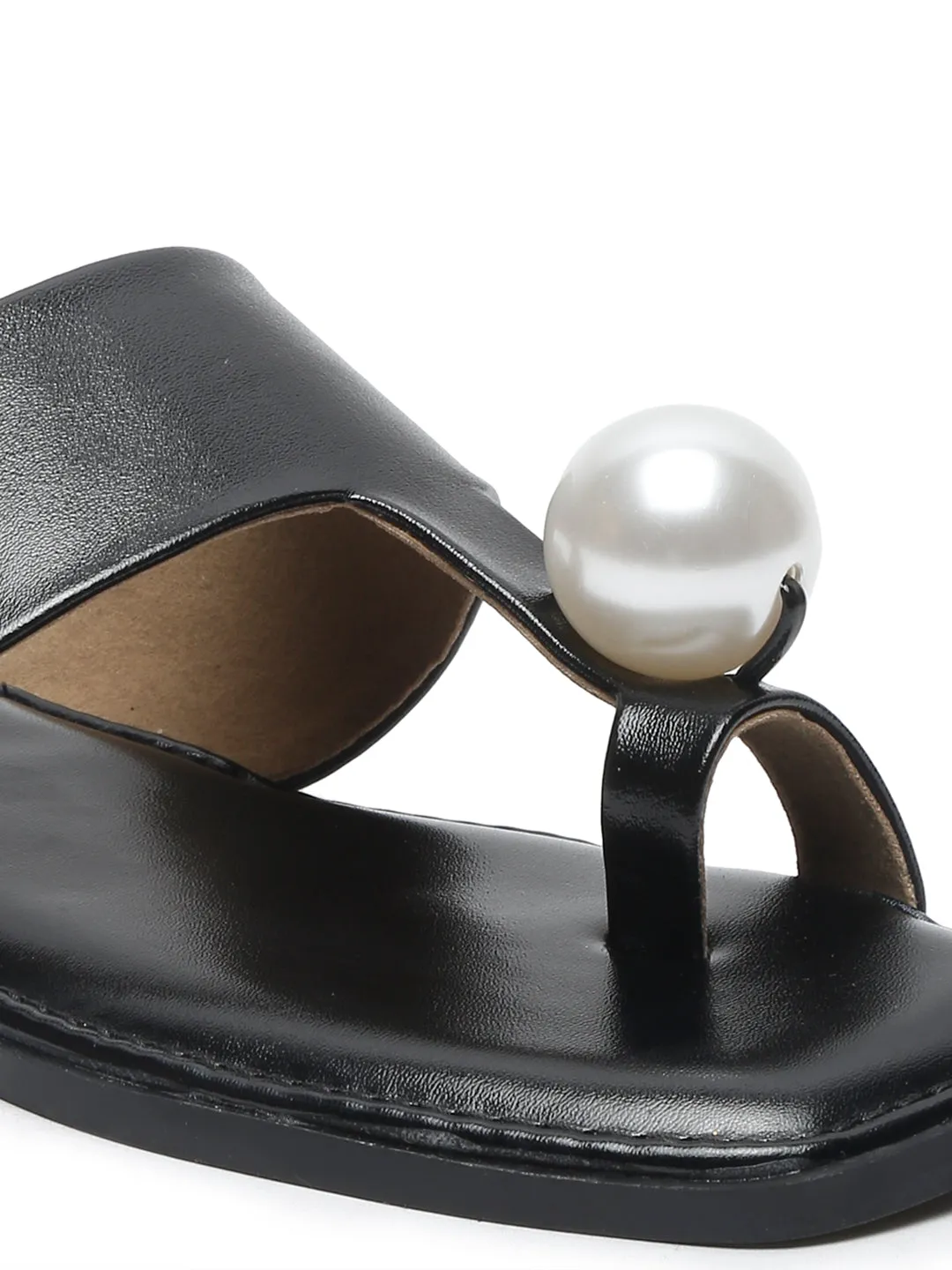 Pelle Albero Black Ethnic Flats for Women