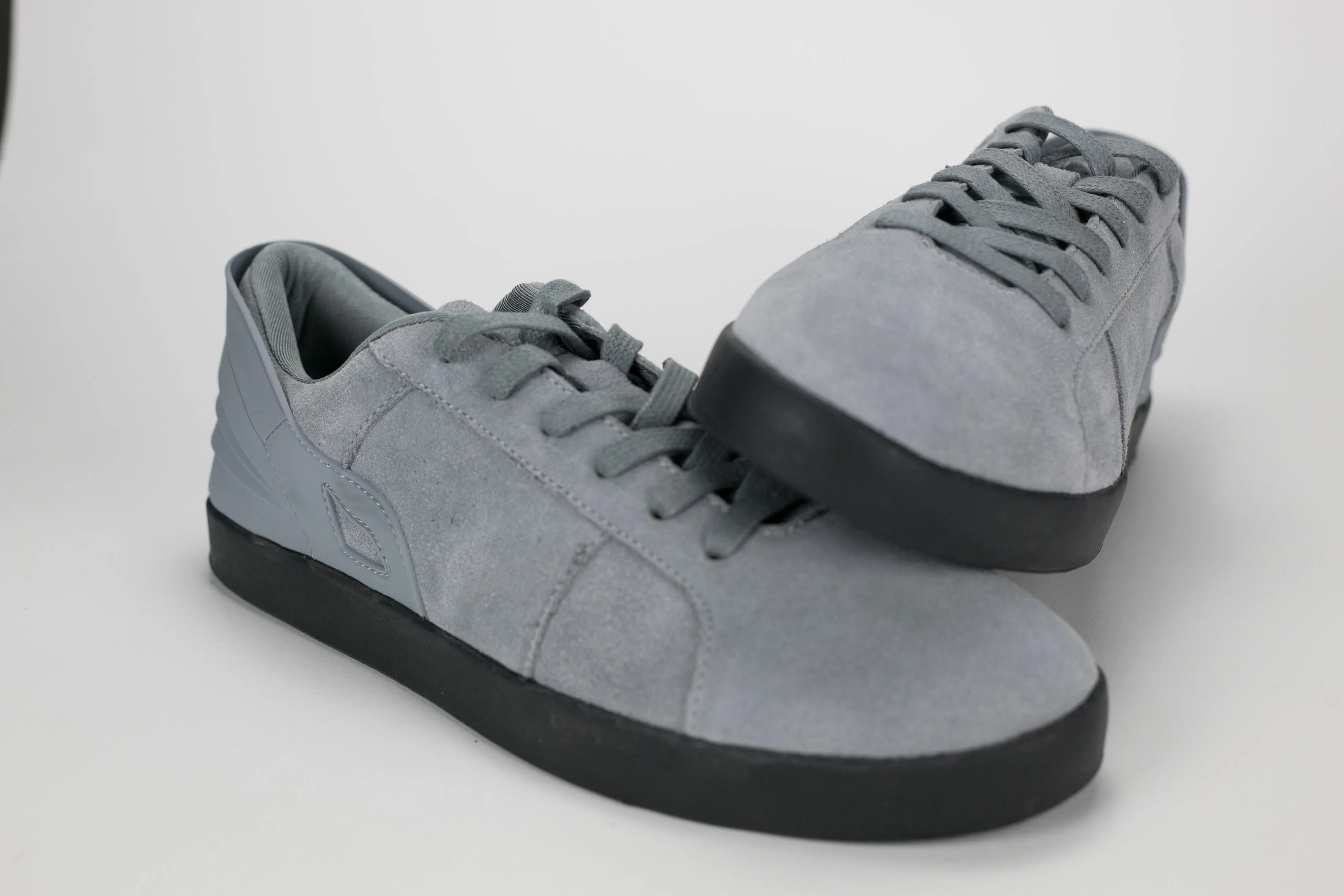Triesti Shell Shoes - Grey Suede