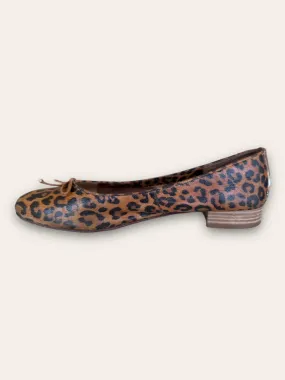 Unisa Leopard Print Ballet Flat RRP $89 Size 38