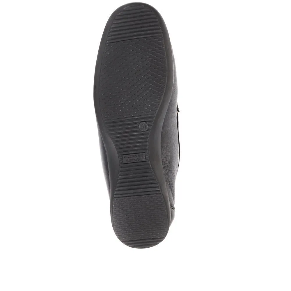 Wide-Fit Leather Loafers - CONT2400 / 309 091